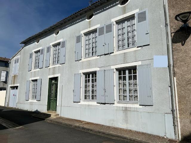 Maison vente à La Prie, Ménigoute