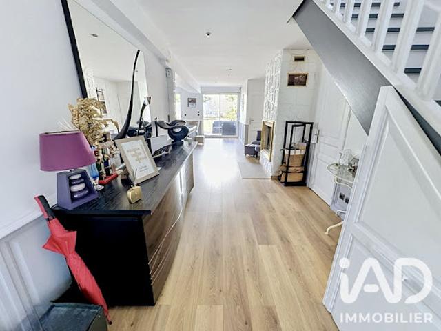 Maison vente à Palaiseau, La Ville-du-bois