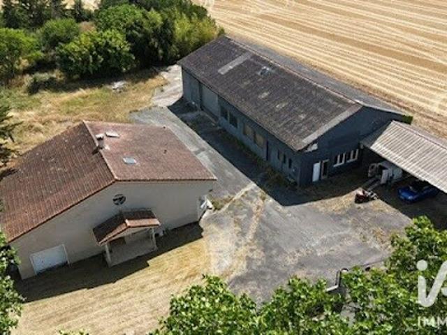 Maison vente à Saint-Jean-d'Angély, Bernay-saint-martin