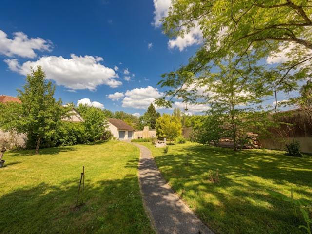 Maison vente à Fontainebleau, Saint-pierre-lès-nemours