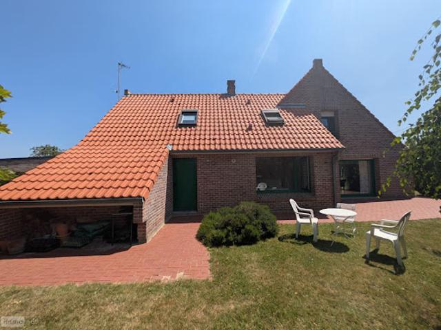 Maison vente à Dunkerque, Wormhout