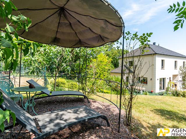 Maison vente à Saint-Germain-en-Laye, Le Mesnil-le-roi