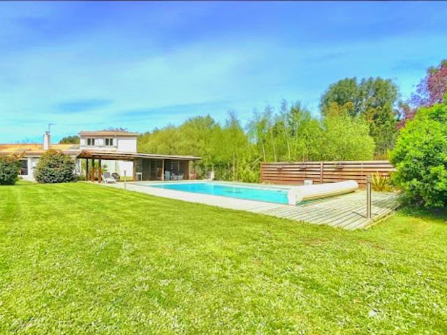 Maison vente à Bordeaux, Le Pian-médoc