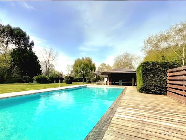 Maison vente à Bordeaux, Le Pian-médoc
