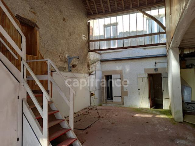 Maison vente à Châteauneuf-Val-de-Bargis, Nièvre