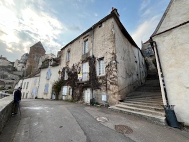 Maison vente à Semur-en-Auxois, Côte-d'Or