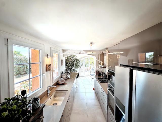 Maison vente à Arrondissement de Toulon, La Londe-les-maures