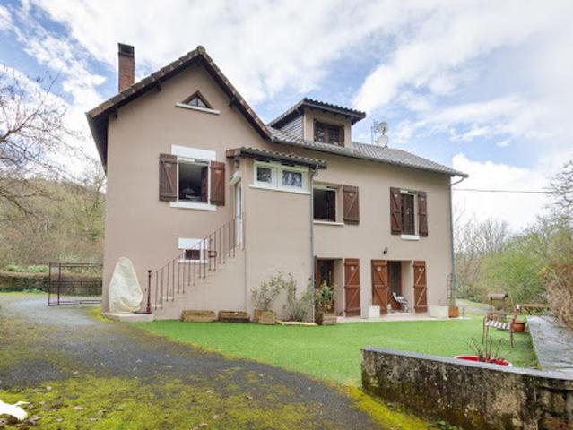 Maison vente à Rochechouart, Saint-junien
