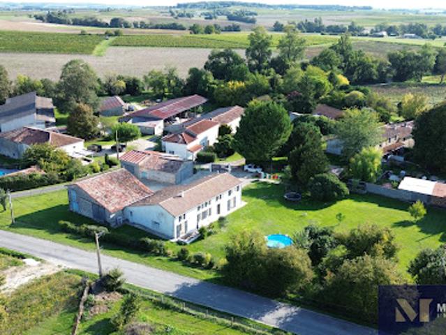 Maison vente à Cognac, Guimps