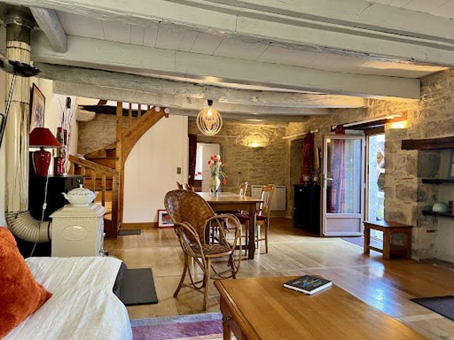 Maison vente à Villefranche-de-Rouergue, Saujac