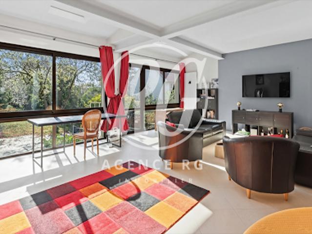 Maison vente à Nanterre, Saint-cloud