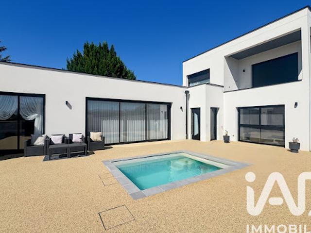 Maison vente à Montbrison, Civens