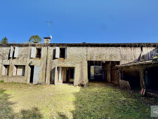 Maison vente à Les Rossignol, Saint-Symphorien