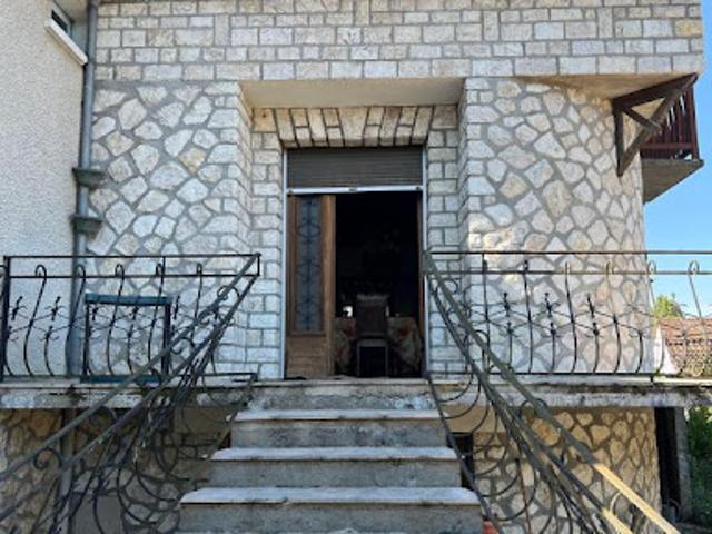 Maison vente à La Petite Cosse, Seigy