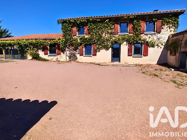 Maison vente à Verrières, Saint-Germain-Laval