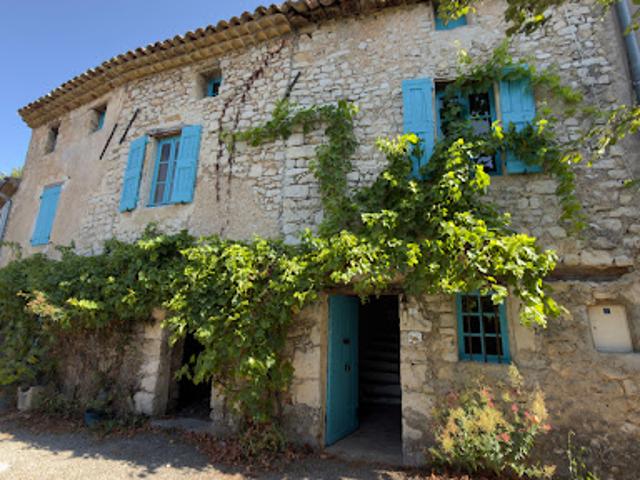 Maison vente à Carpentras, Saint-trinit