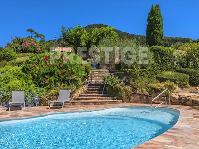 Maison vente à Arrondissement de Toulon, Carqueiranne