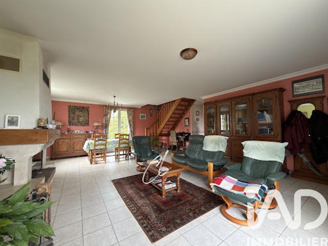 Maison vente à Sens, Domats