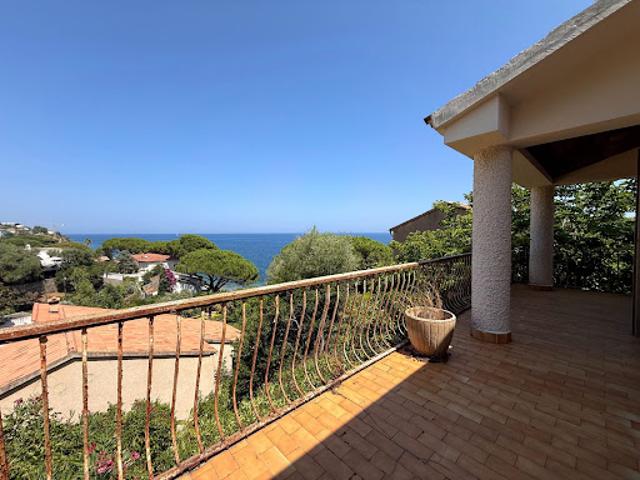 Maison vente à Bastia, Ville-di-pietrabugno