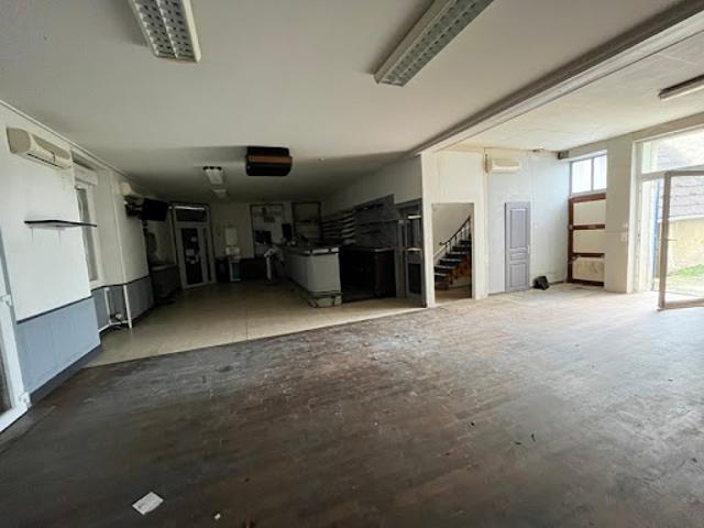 Maison vente à Saint-Amand-Montrond, Charenton-du-cher