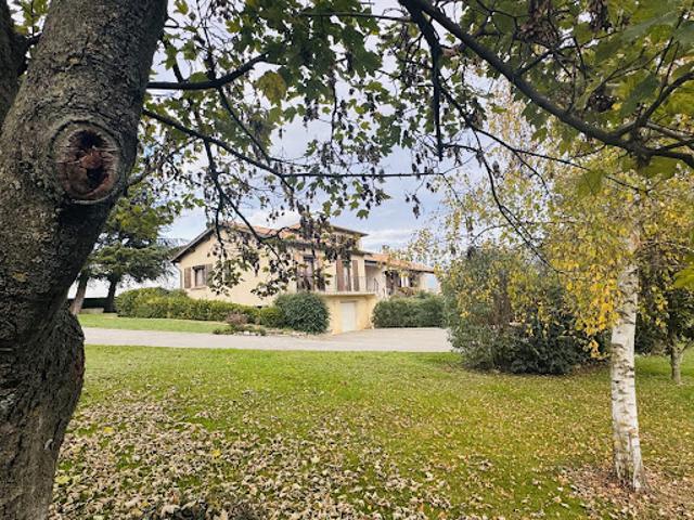 Maison vente à Granges-les-beaumont, Guadeloupe