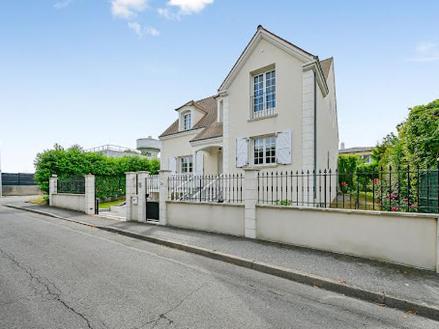 Maison vente à Saint-Germain-en-Laye, Montesson