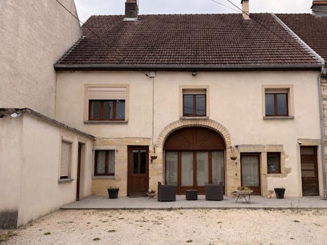 Maison vente à Vesoul, Lavoncourt