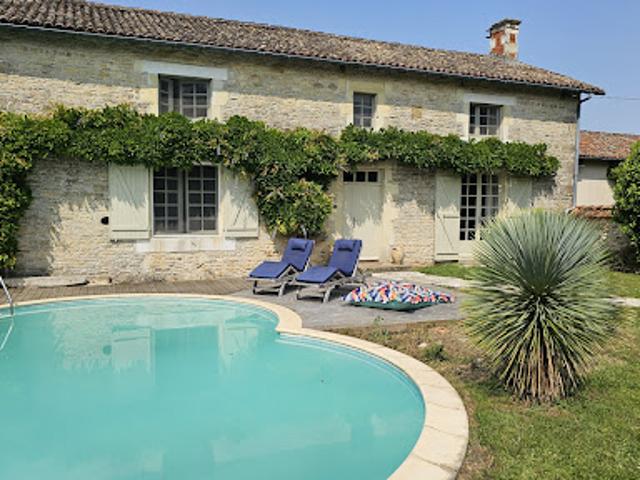 Maison vente à Niort, Messé