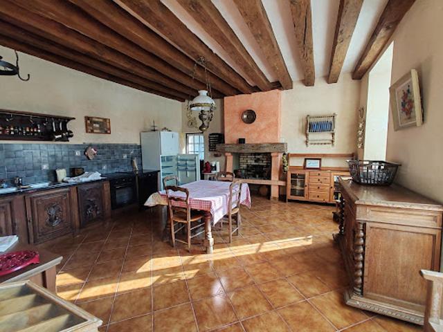 Maison vente à Saumur, Cheviré-le-rouge