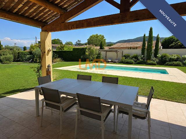 Maison vente à Le Petit Coustellet, Oppède