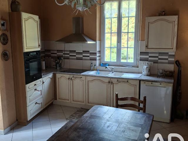 Maison vente à Auxerre, Bourgogne-Franche-Comté