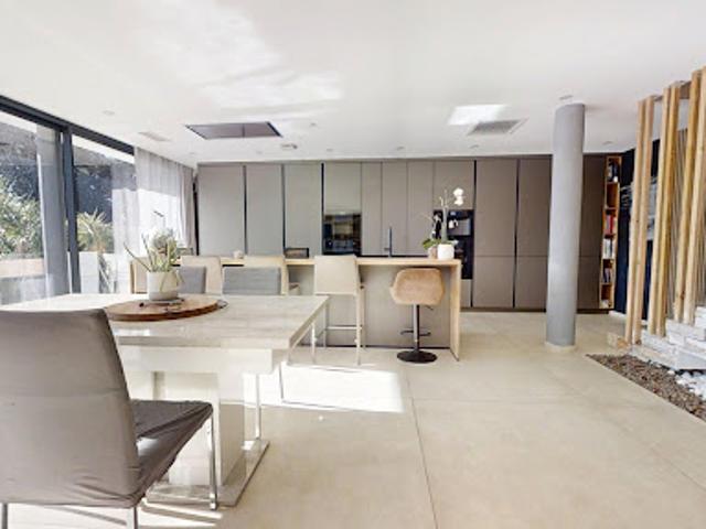 Maison vente à Arrondissement de Toulon, Six-fours-les-plages
