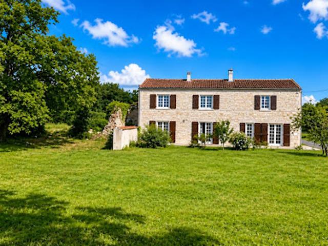 Maison vente à Saintes, Chérac