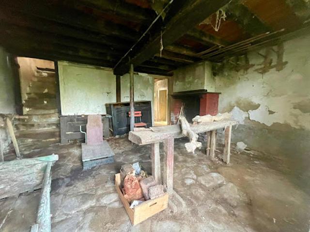 Maison vente à Aubusson, Pionnat