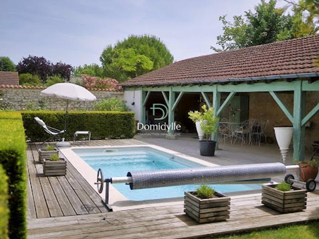 Maison vente à Saint-Jean-d'Angély, Saint-jean-d'angély