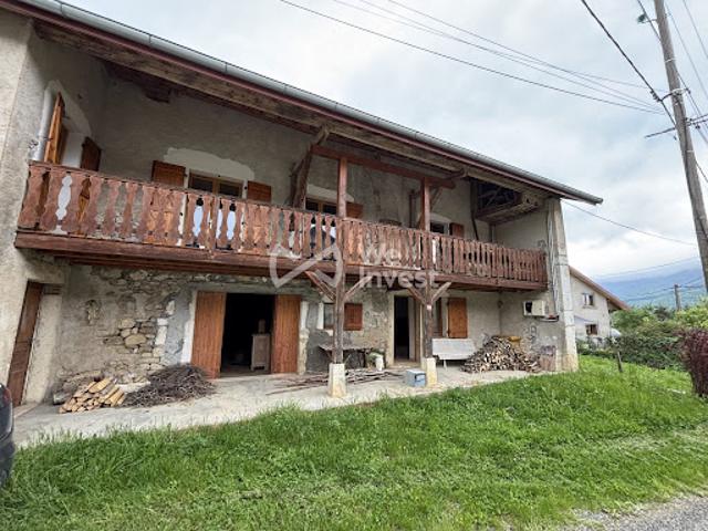 Maison vente à Nantua, Champfromier