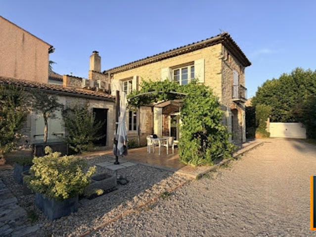 Ferme vente à Nîmes, Uzès