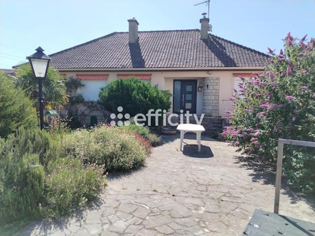 Maison vente à Versailles, Plaisir