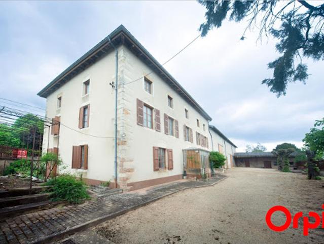 Maison vente à Mâcon, Viré