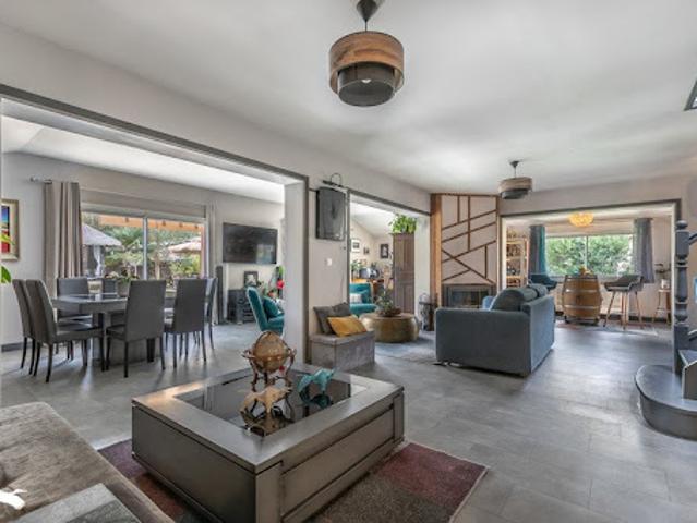 Maison vente à Arcachon, Salles