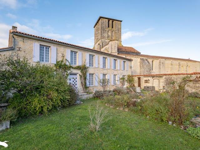Maison vente à Saint-Jean-d'Angély, Matha