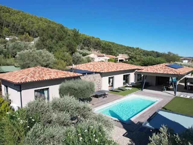 Maison vente à Arrondissement de Toulon, Solliès-toucas