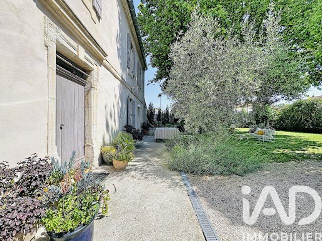 Maison vente à Arles, Cabannes