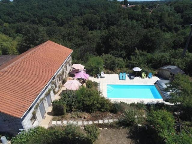 Maison vente à Champ Four, Civray