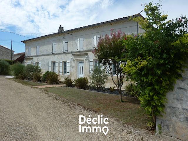 Maison vente à Saintes, Nouvelle-Aquitaine