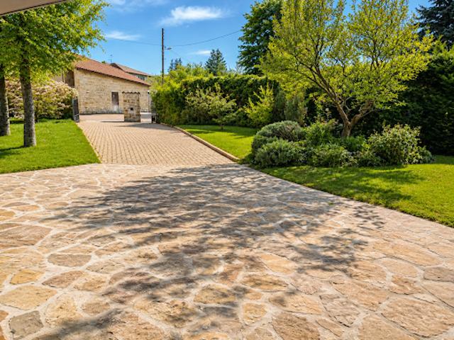 Maison vente à Bourg-en-Bresse, Bourg-en-bresse
