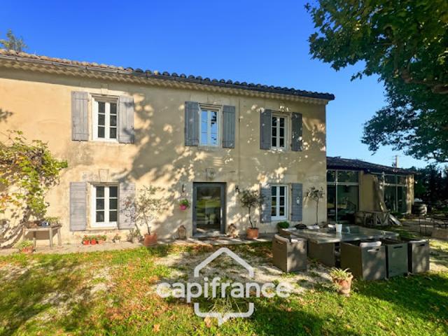 Maison vente à Arles, Mollégès