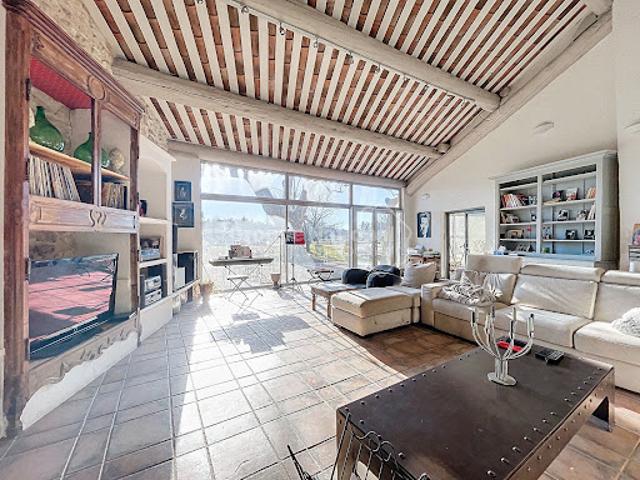 Maison vente à Arles, Mollégès