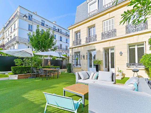 Maison vente à Paris, Île-de-France