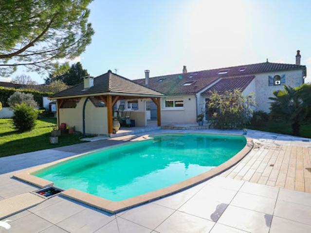 Maison vente à Cognac, Saint-fort-sur-le-né